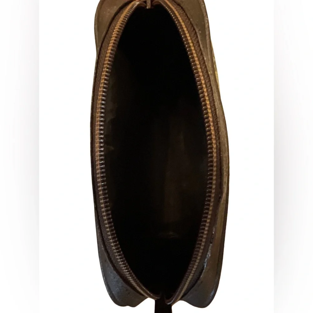 Authentic Vintage Gucci Multifunctional Pouch - Picture 5 of 6